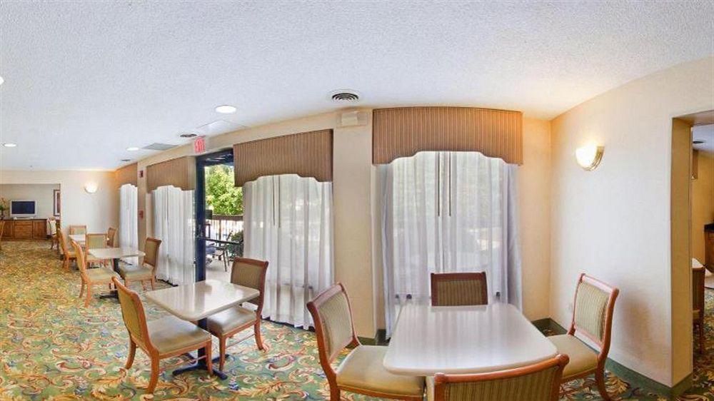 Holiday Inn Express Richmond-Mechanicsville By Ihg Exterior photo