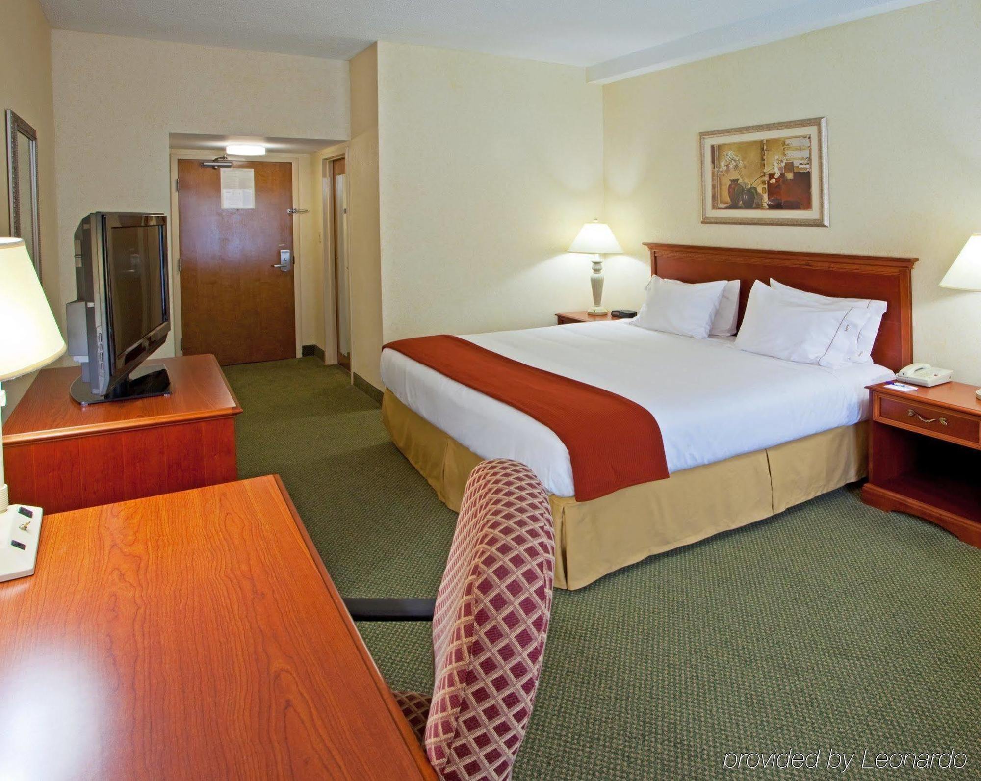 Holiday Inn Express Richmond-Mechanicsville By Ihg Room photo