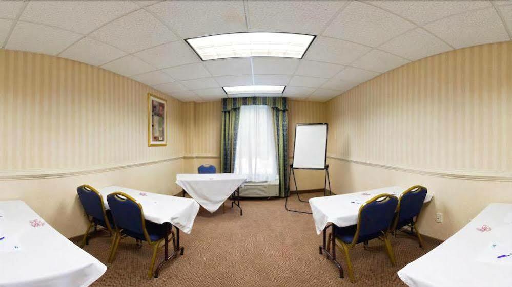 Holiday Inn Express Richmond-Mechanicsville By Ihg Exterior photo